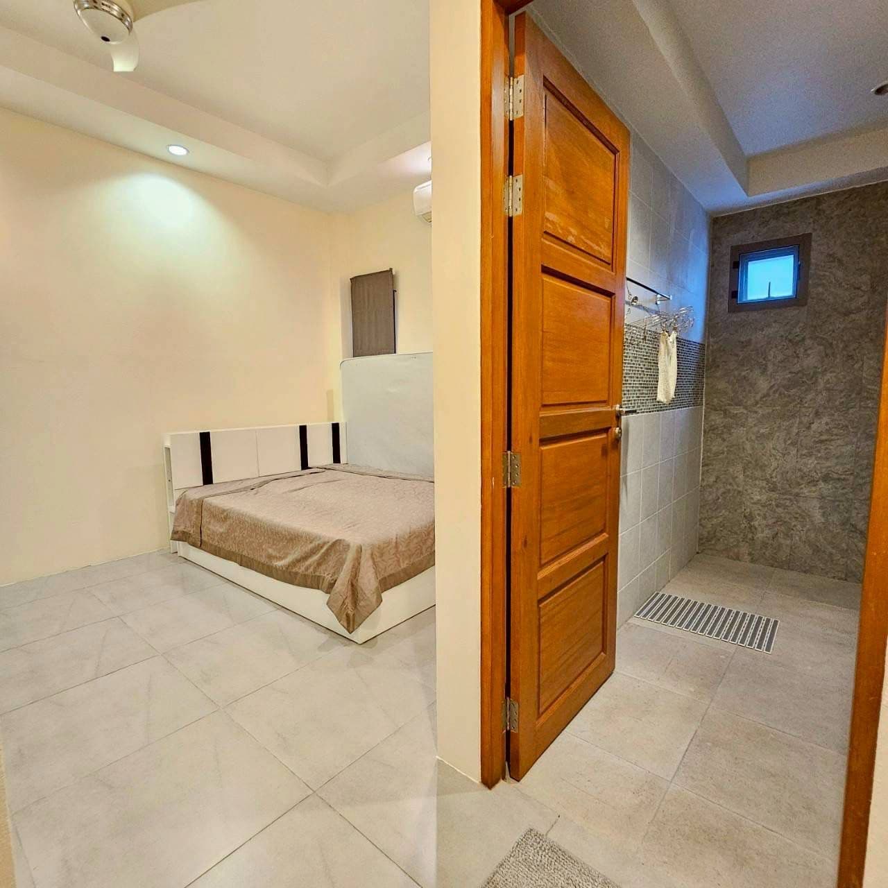 4 Beds Villa in Chalong - photo 5