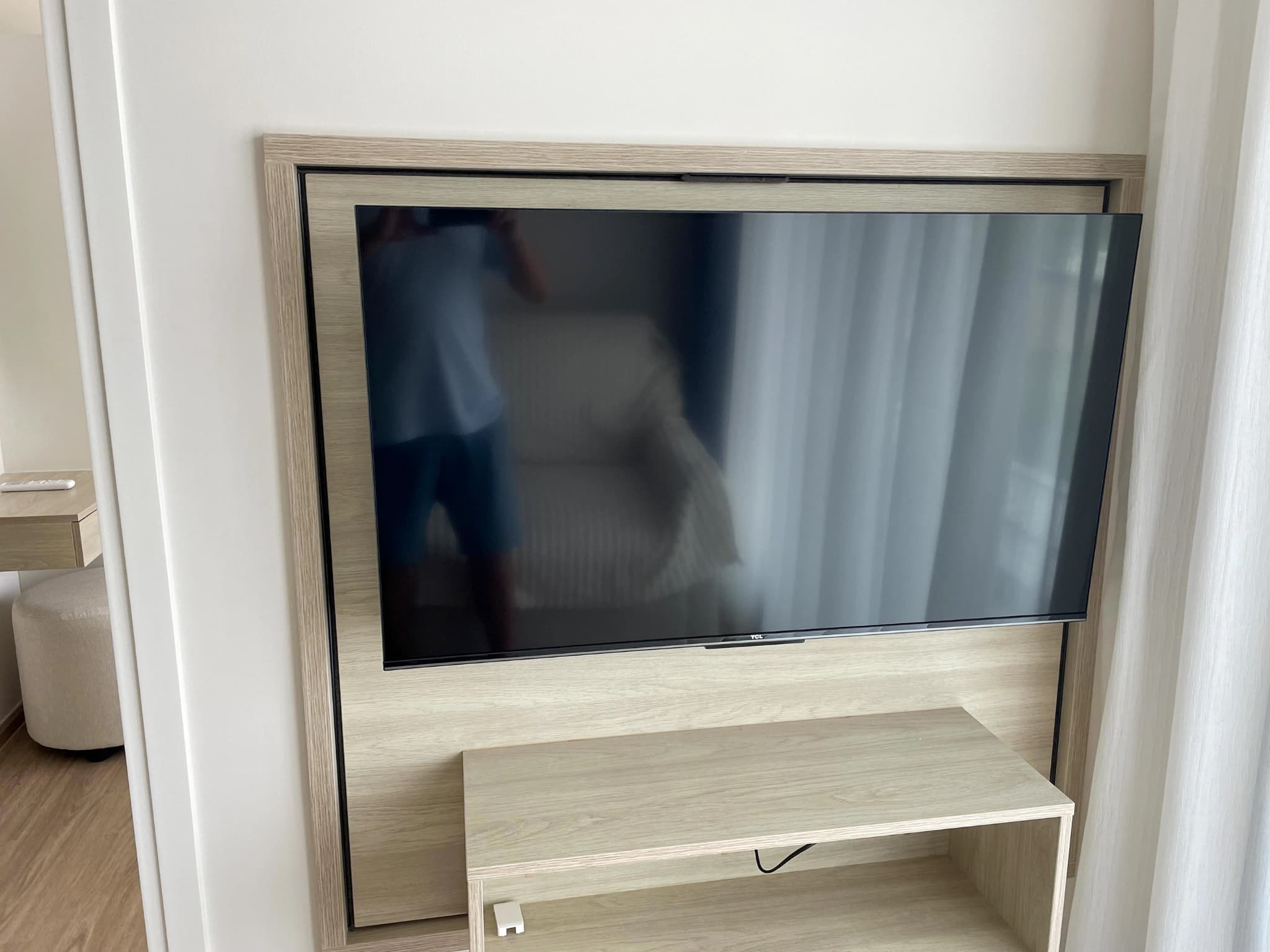 1 Bed Condo, Phyll Central - photo 2