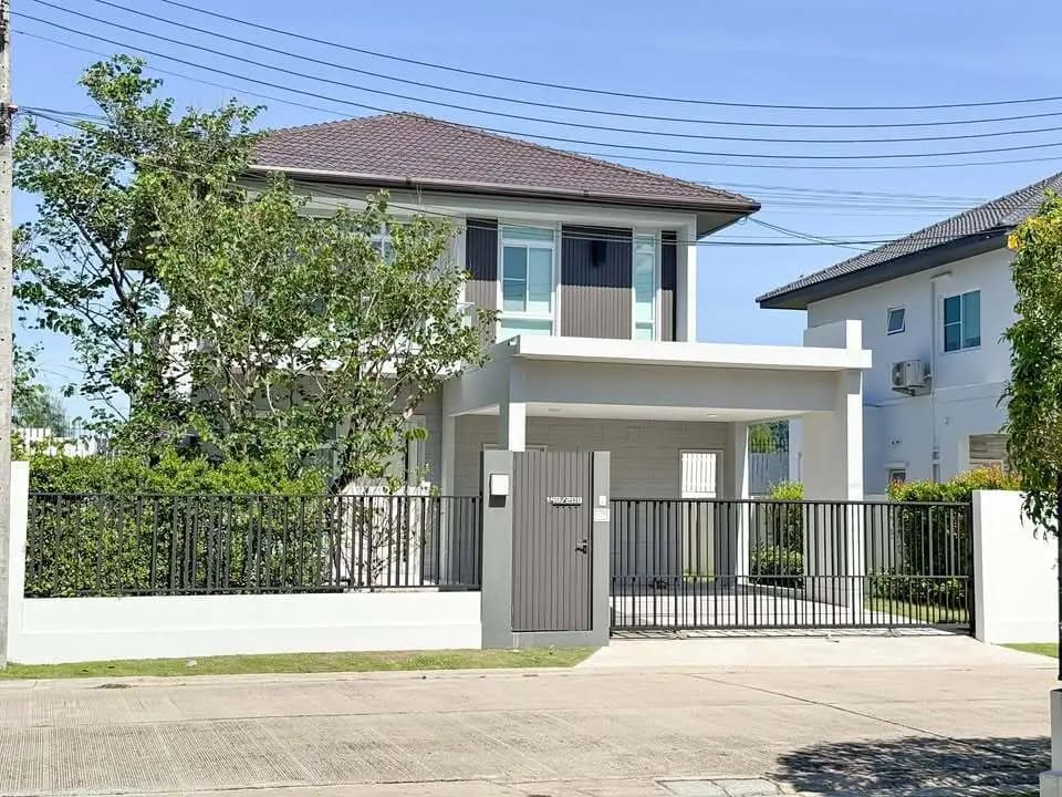 3 bedroom house for rent Siwalee Rasada