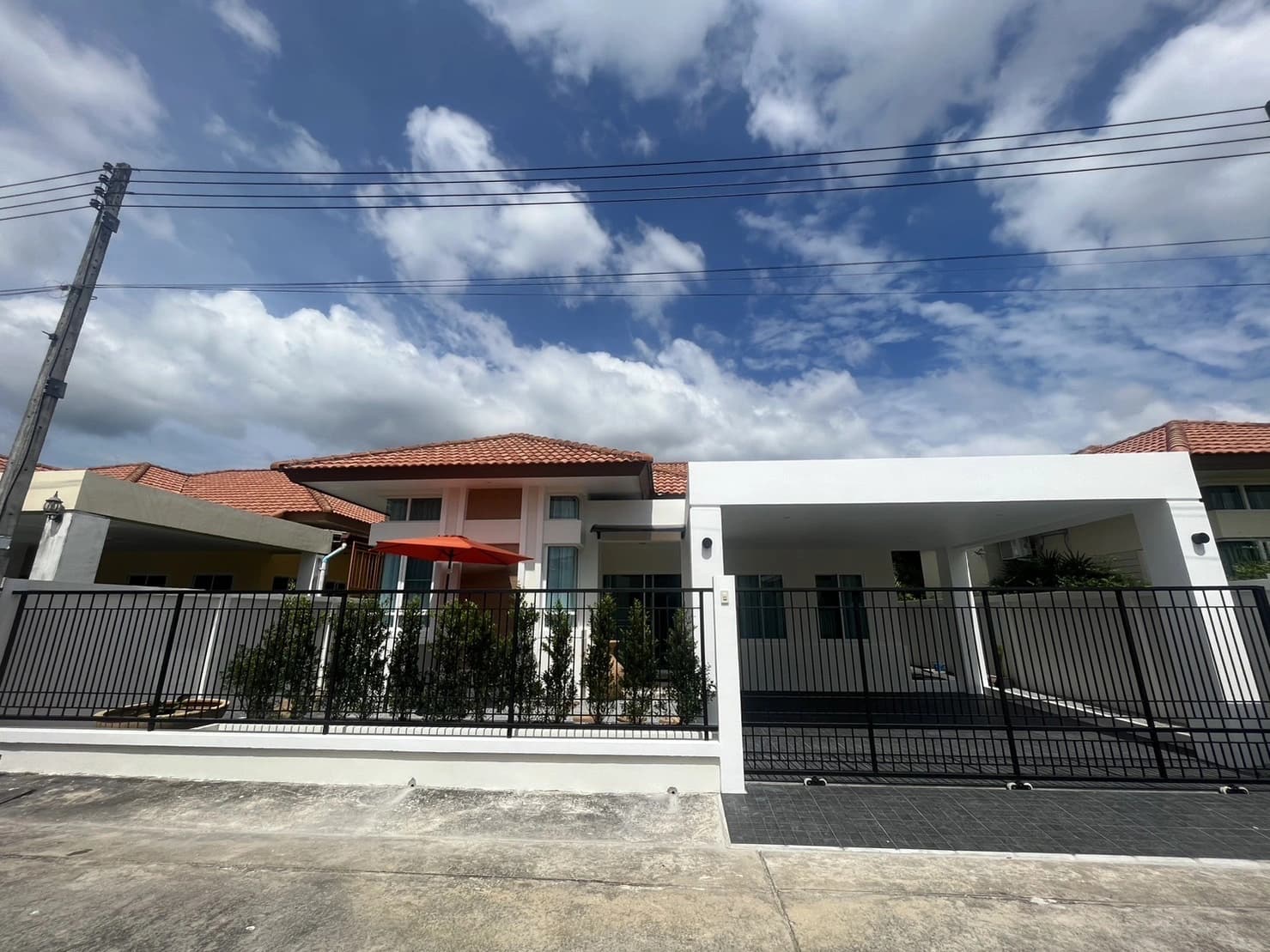 3 bedroom house for rent Phuket Villa Chaofah