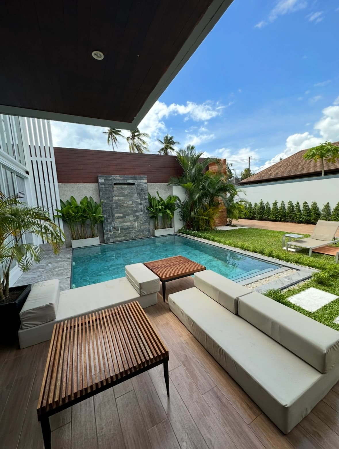 4 Beds Villa, Villa Suksan Soi King Suksan