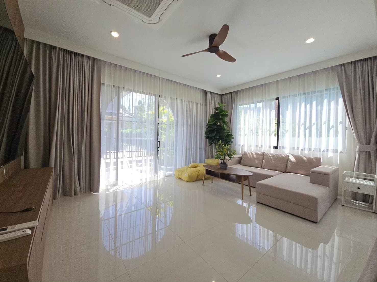 4 Beds Villa, Crown Estate Dulwich Road - photo 3