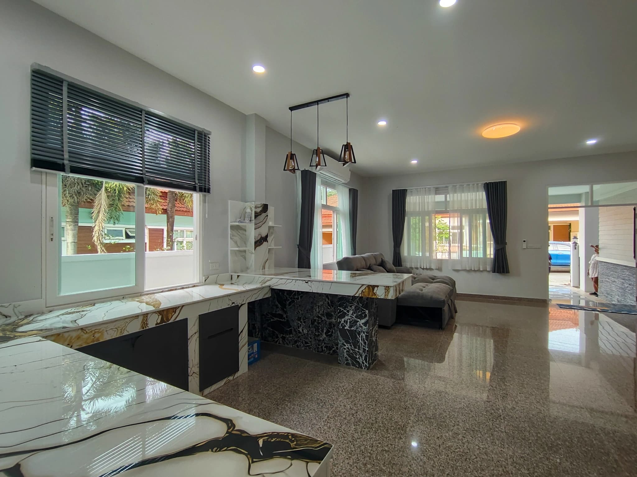 3 bedroom house for rent The Valley - photo 4