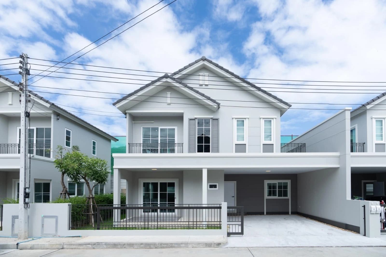3 Beds House, Anasiri Paklok