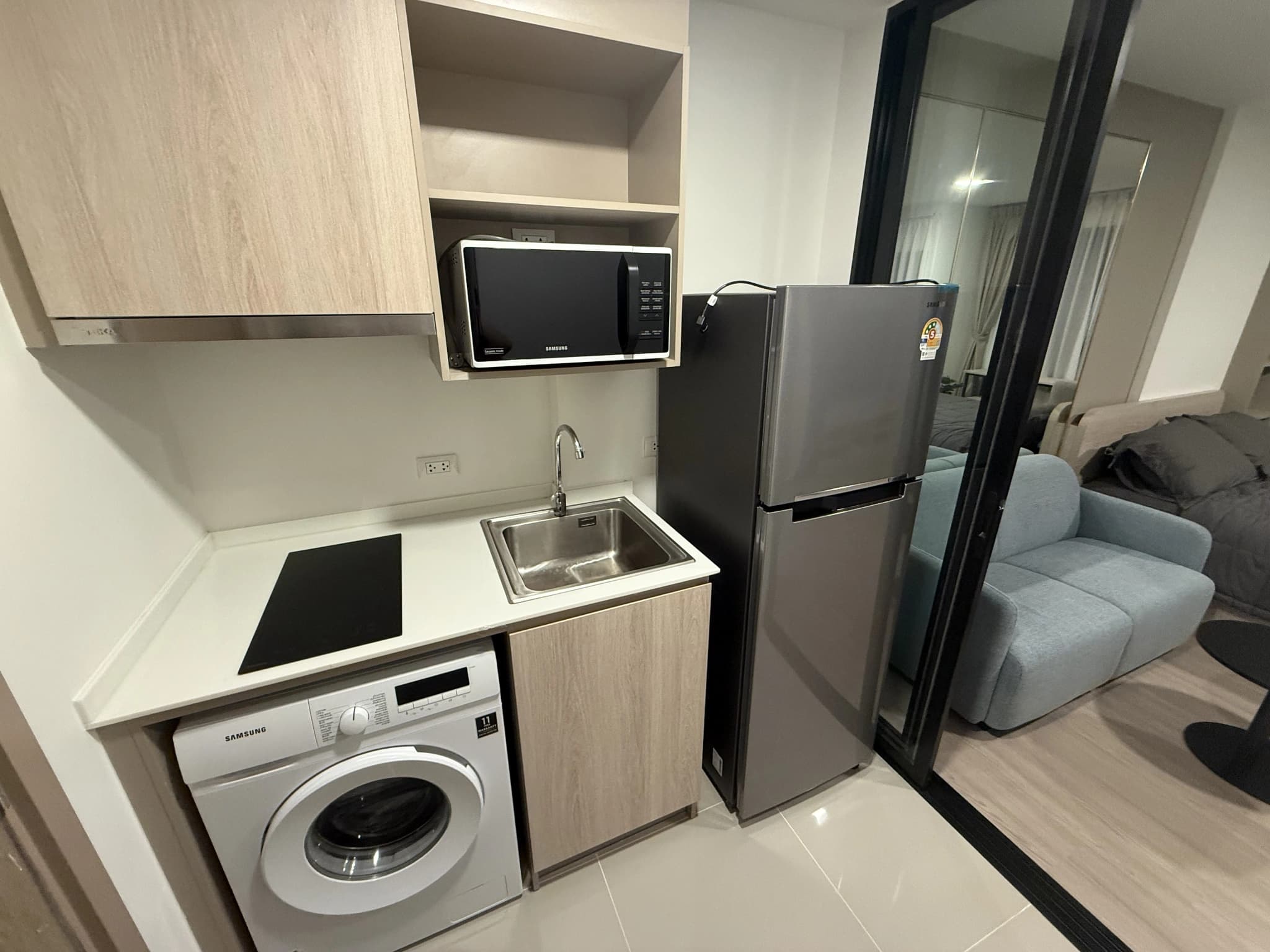 1 Bed Condo, The Base Bukit - photo 3