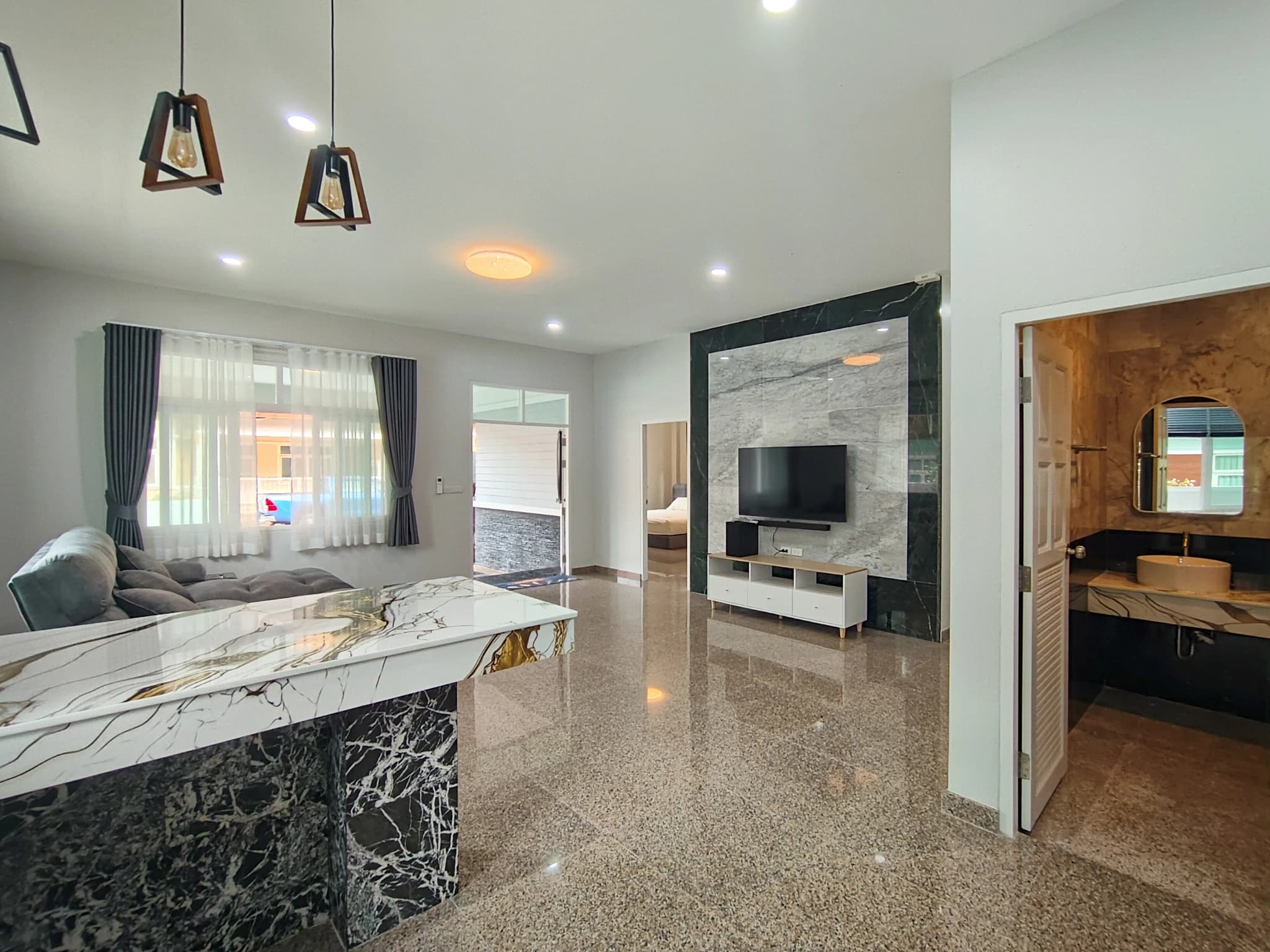 3 bedroom house for rent The Valley