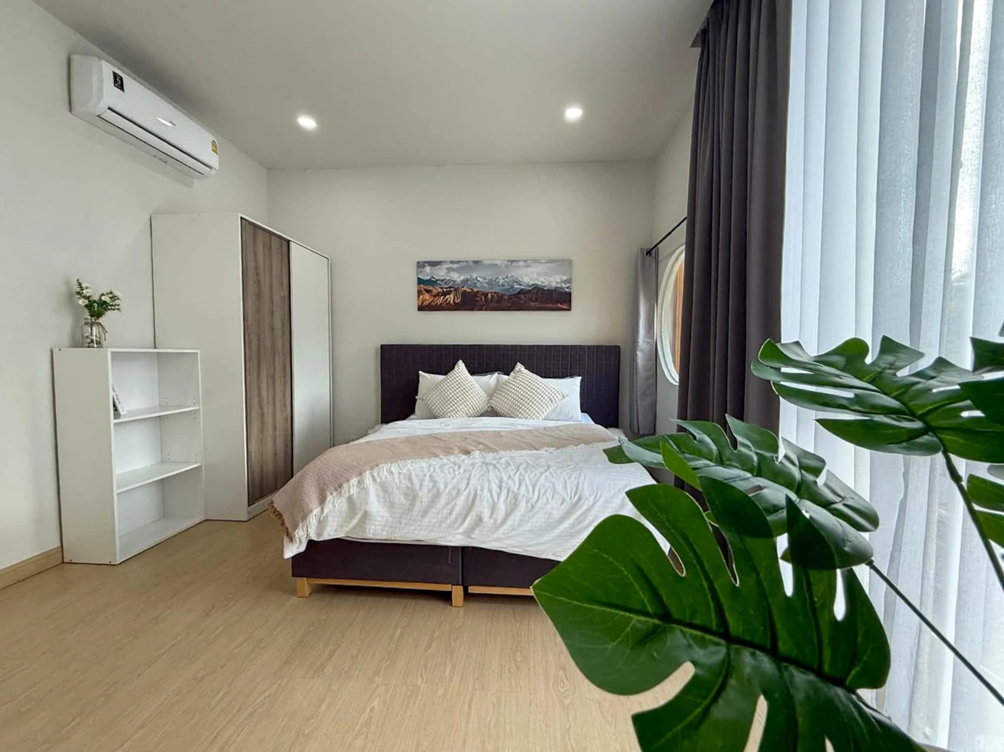 2 bedroom house for rent Modern Life Chalong - photo 3